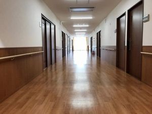 明るい廊下  