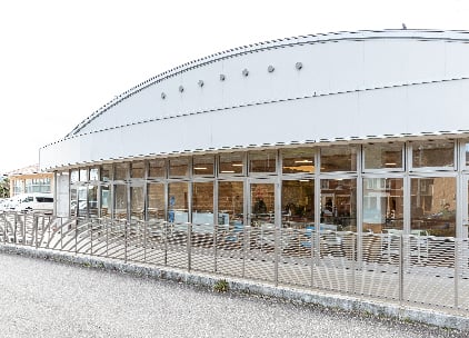 ユニット型 特別養護老人ホーム なのはな園の外観