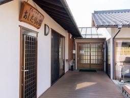 和の趣ある中庭空間