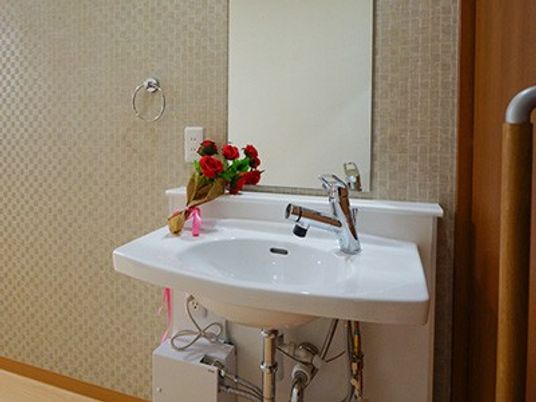 明るい洗面台