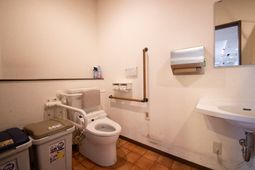 バリアフリートイレ設備