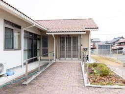 清潔感のある玄関エリア