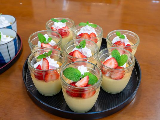 手作りのデザート提供