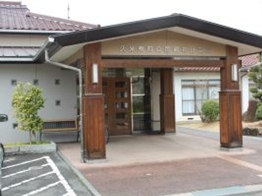 施設の正面玄関  