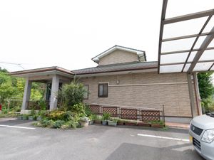 緑あふれる外観
