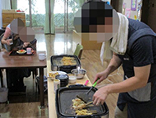 食事準備の様子