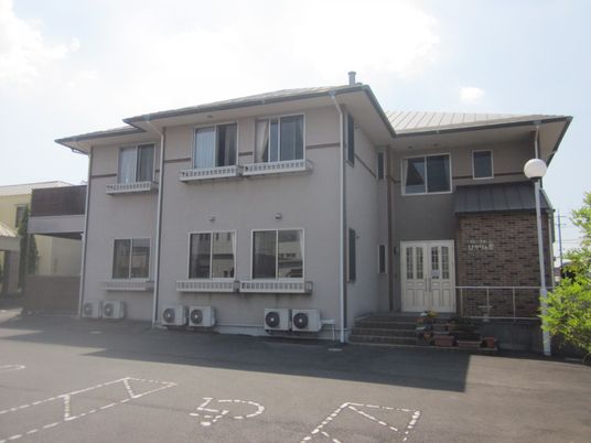 親しみやすい建物外観