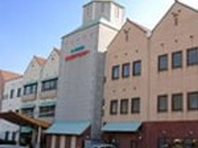 華やかな外観 外観 優雅な建物のデザインが訪れる人を迎えます。思いやりの心で働くことができる環境です。