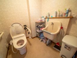 清潔感あるトイレ空間