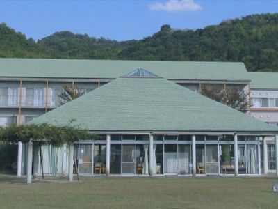 緑豊かな外観