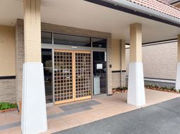 落ち着いたエントランス
