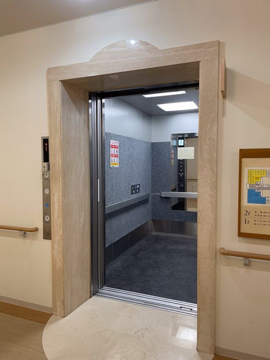 安全で快適な空間エレベーター