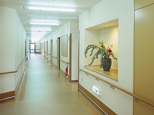 明るい廊下  