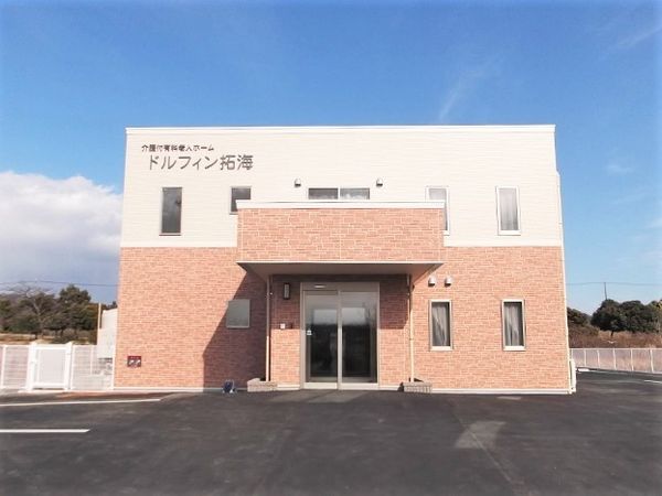 新築そうな建物外観