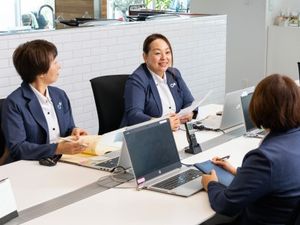 活気あるスタッフイメージ