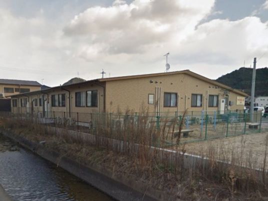 ひろびろとした平屋建て