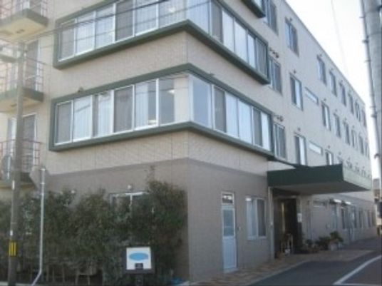 清潔な外観の建物