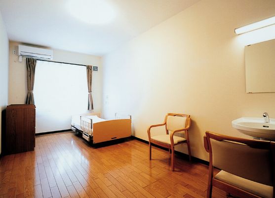 家具付きの居室