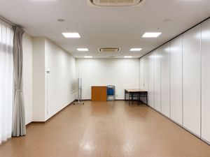 広々とした多目的室
