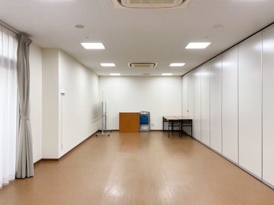 広々とした多目的室