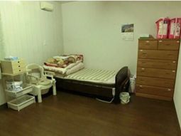 清潔な個室の居室