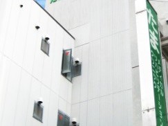 たまメディカルリハビリテーションクリニックの外観