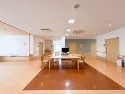 広々としたエントランス