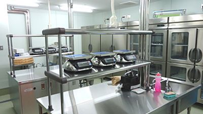 清潔なキッチン設備
