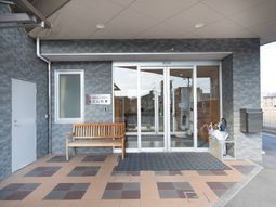 清潔感のあるエントランス