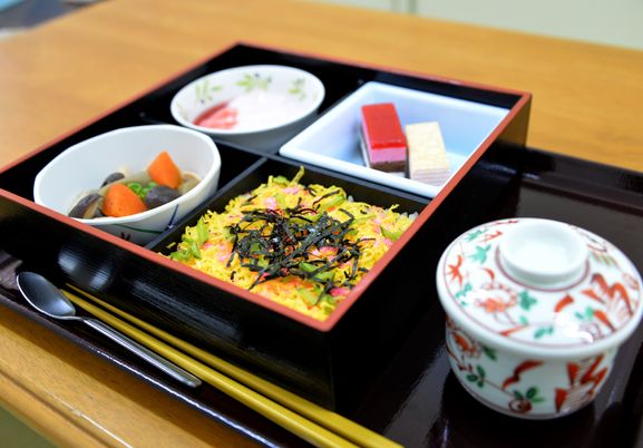 彩り豊かな料理膳