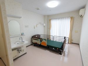 清潔で機能的な居室