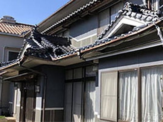 和風の建物外観  