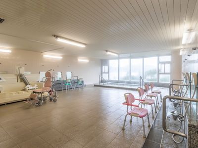 広々とした清潔な浴室