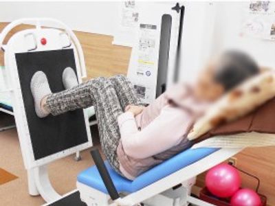 足の運動をする機能訓練室