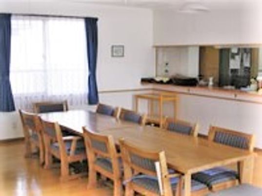 共有ダイニングスペース