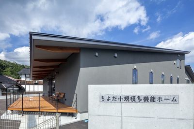 落ち着いた外観