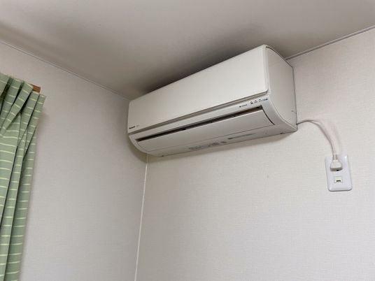 壁掛けエアコンの設備