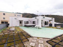 山と空の庭テラス