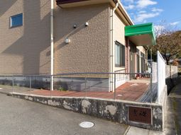 清潔感ある施設外観