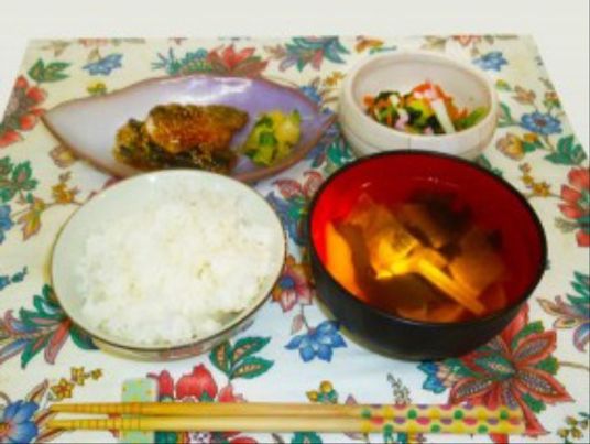 彩り豊かな食事の提供