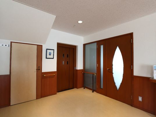 清潔な廊下の一角