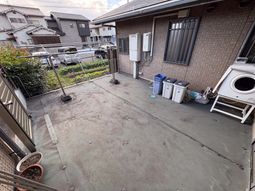 設備のある広場