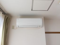 部屋のエアコン