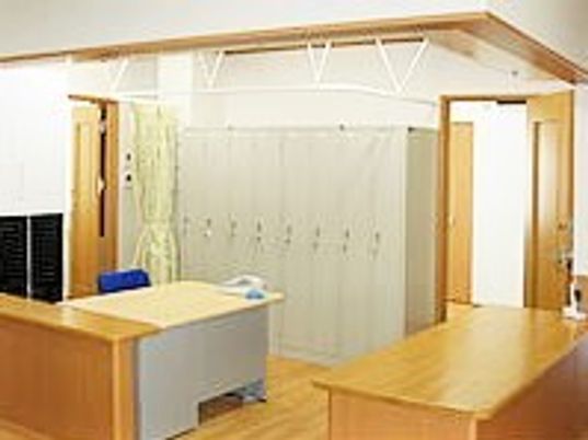 機能的な受付カウンター