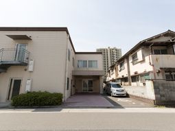 清潔な外観の建物