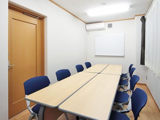 会議用の多目的室  