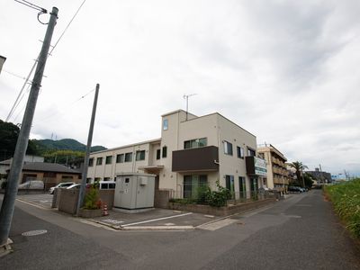 ゆったりした建物外観