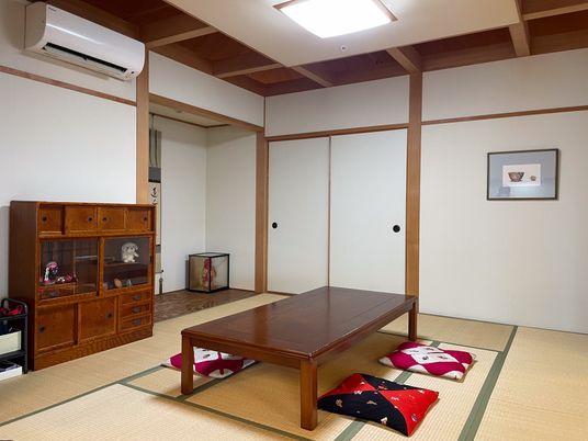 落ち着いた雰囲気の和室