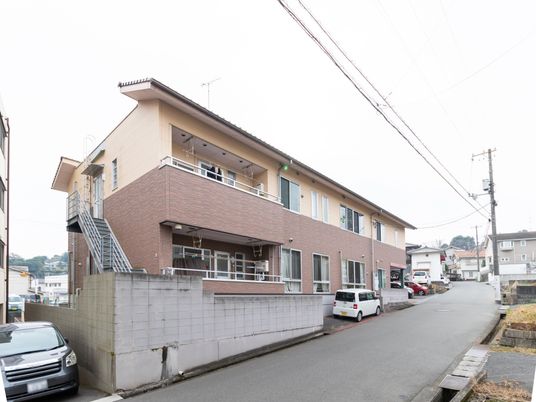 清潔な外観の建物