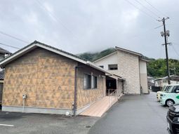 施設外観